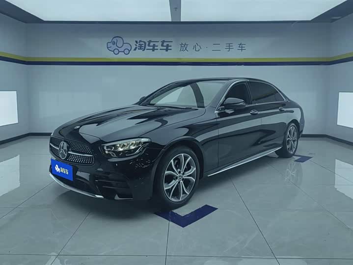 Фото 1 - Mercedes-Benz E-Class