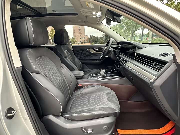 Фото 7 - Hongqi HS5