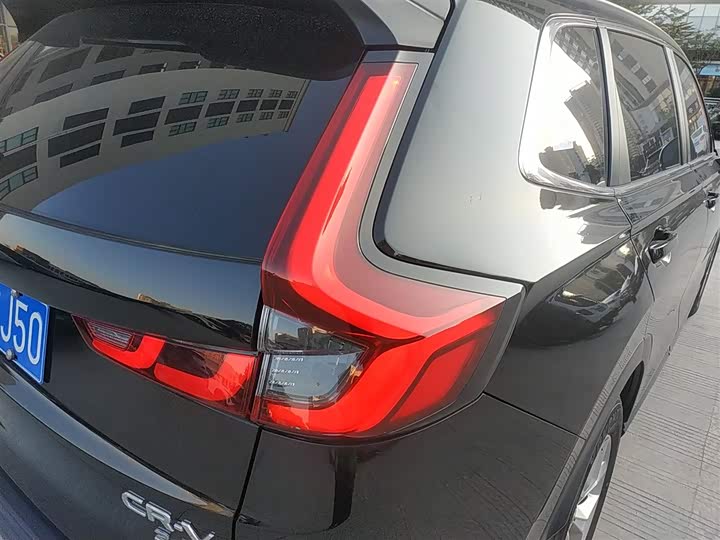 Фото 8 - Honda CR-V