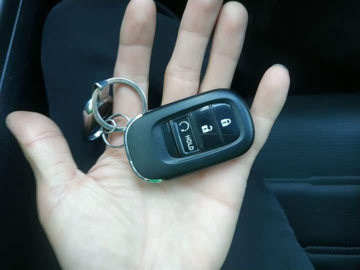 Фото 9 - Honda CR-V