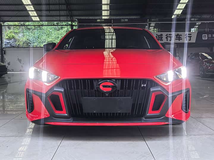 Фото 2 - GAC Trumpchi Empow R