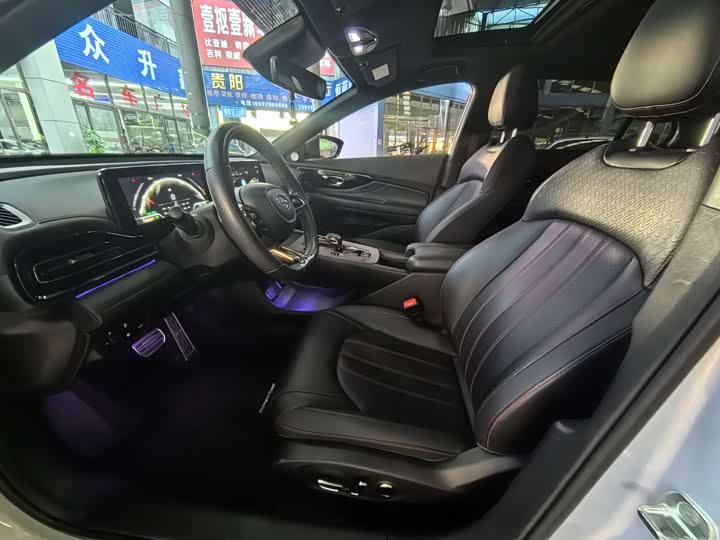 Фото 7 - GAC Trumpchi Empow R