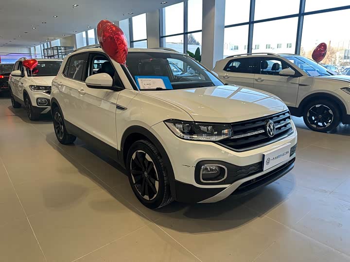 Фото 3 - Volkswagen Tacqua