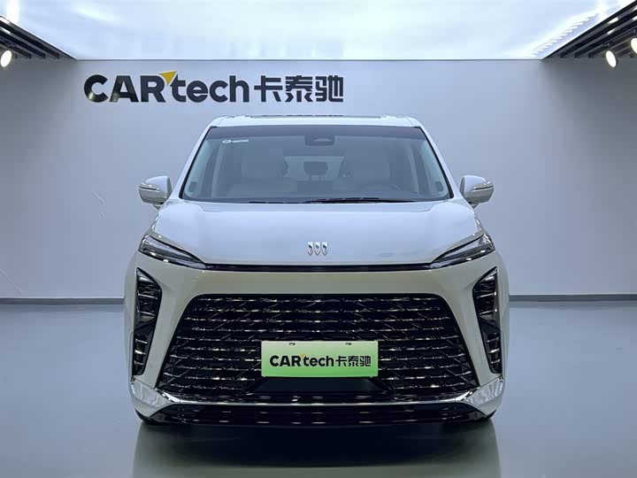 Фото 2 - Buick GL8 Hybrid