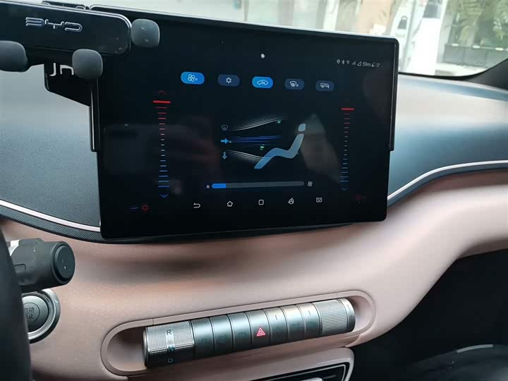 Фото 5 - BYD Seagull