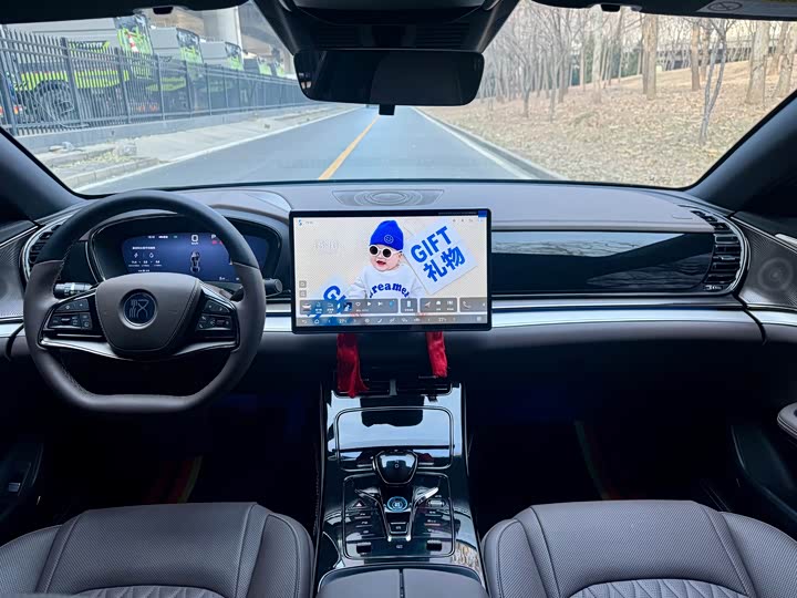 Фото 7 - BYD Han