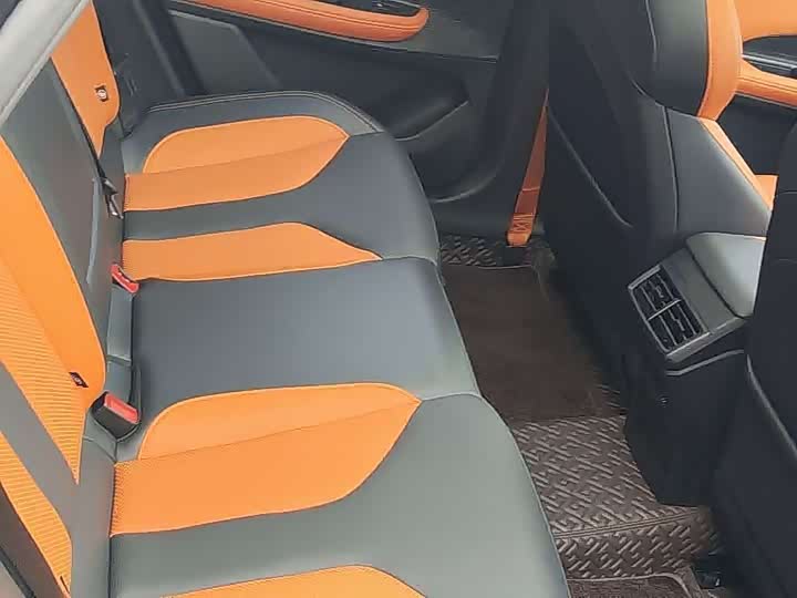 Фото 7 - Changan UNI-V