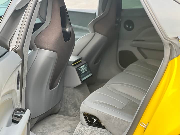 Фото 9 - Lotus Emeya