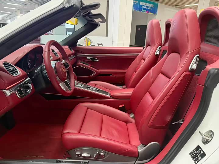 Фото 6 - Porsche 718