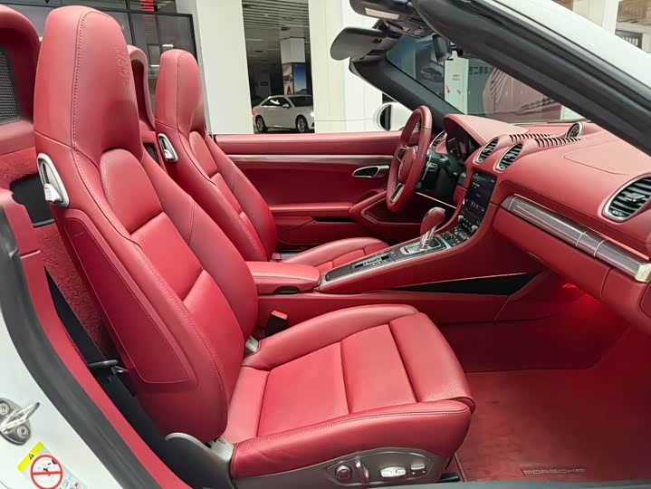 Фото 8 - Porsche 718