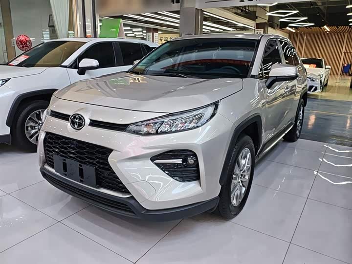 Фото 1 - Toyota Wildlander