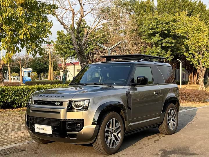 Фото 1 - Land Rover Defender