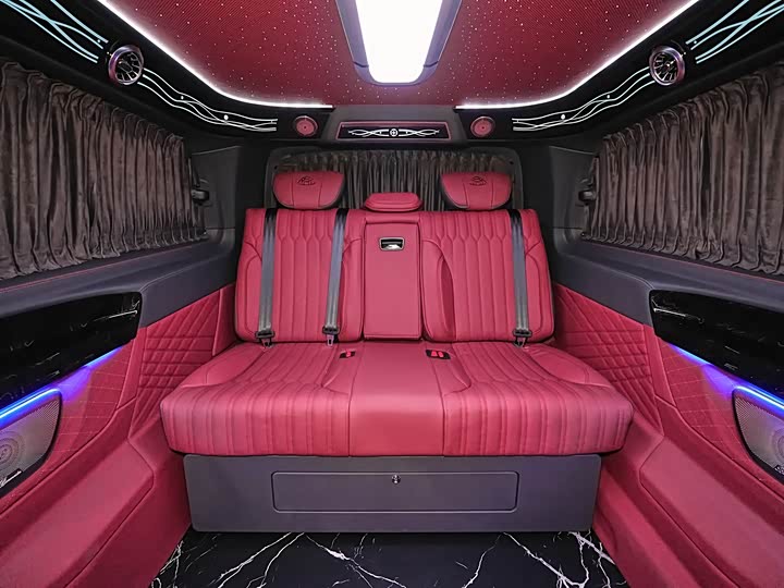 Фото 9 - Mercedes-Benz Vito