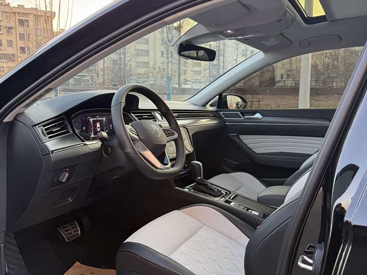 Фото 6 - Volkswagen Magotan