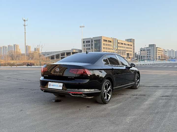 Фото 8 - Volkswagen Magotan