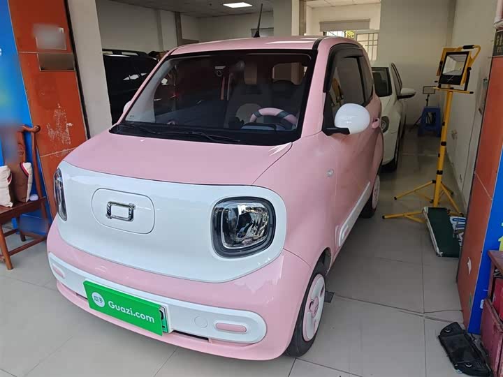 Фото 1 - Bestune Pony