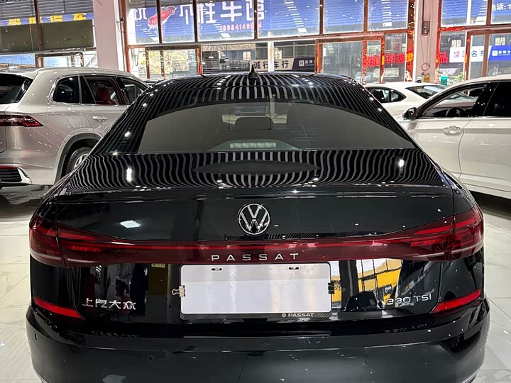 Фото 5 - Volkswagen Passat