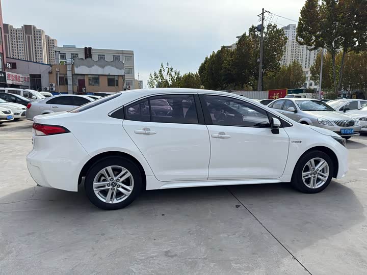 Фото 5 - Toyota Levin