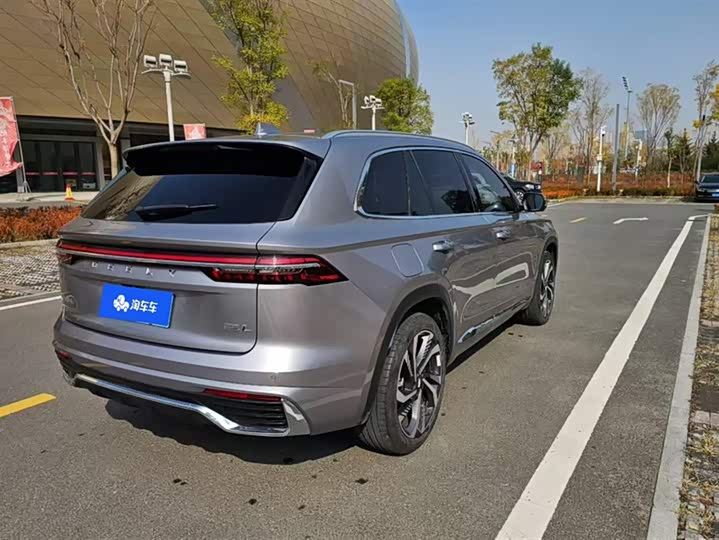 Фото 3 - Geely Monjaro