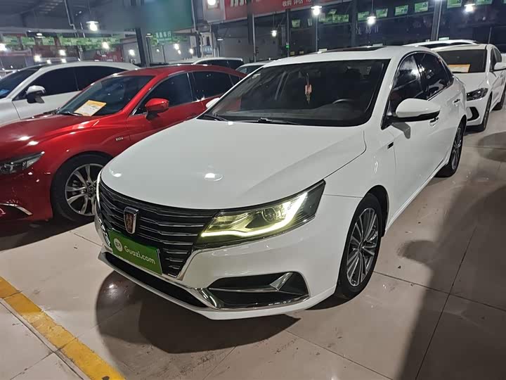 Фото 2 - Roewe i6