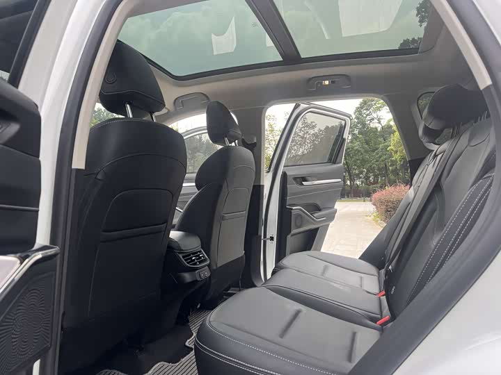 Фото 6 - Haval H6