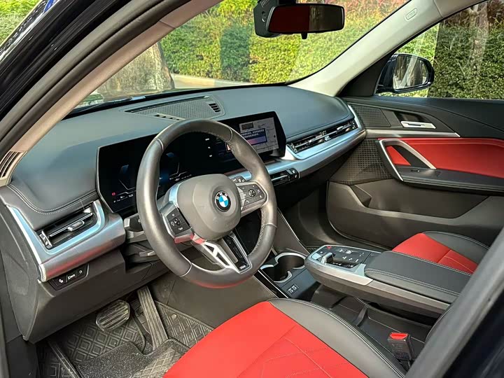 Фото 4 - BMW X1