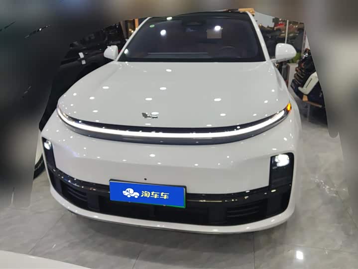 Фото 2 - LiXiang L7