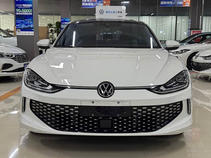 Фото 2 - Volkswagen Lamando L