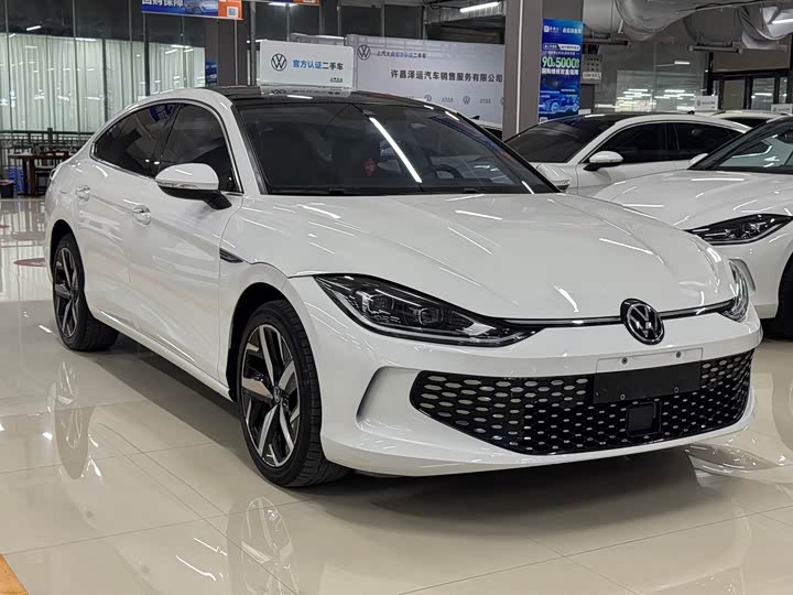 Фото 3 - Volkswagen Lamando L