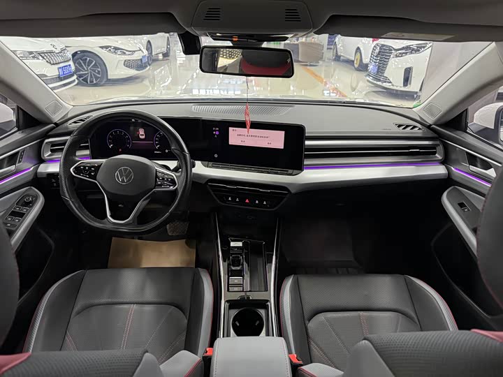 Фото 7 - Volkswagen Lamando L