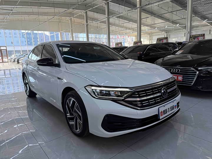 Фото 3 - Volkswagen Sagitar L