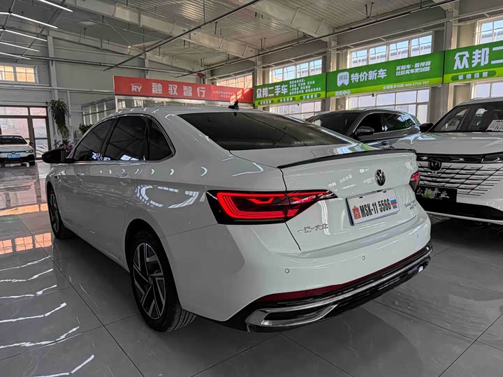 Фото 6 - Volkswagen Sagitar L