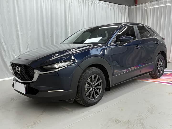 Фото 1 - Mazda CX-30