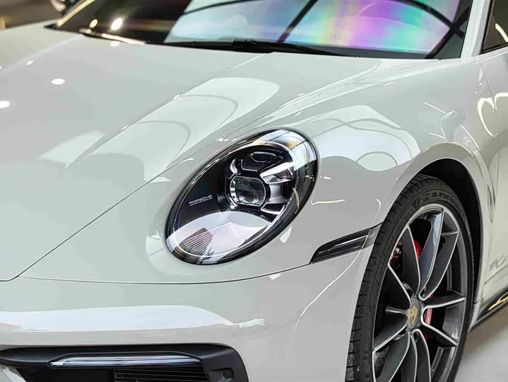 Фото 3 - Porsche 911