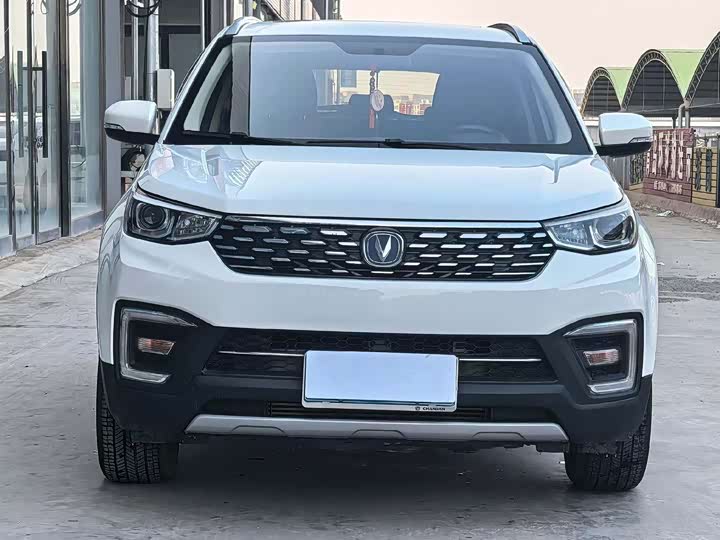 Фото 2 - Changan CS55