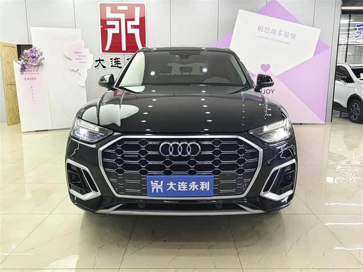 Фото 2 - Audi Q5L