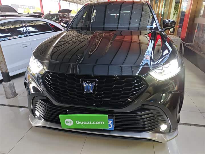 Фото 3 - Toyota Crown Kluger