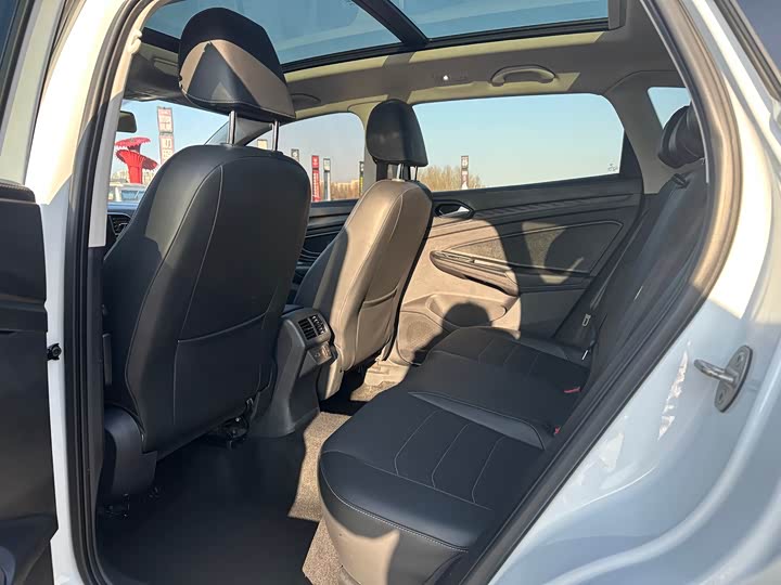 Фото 5 - Jetta VS7