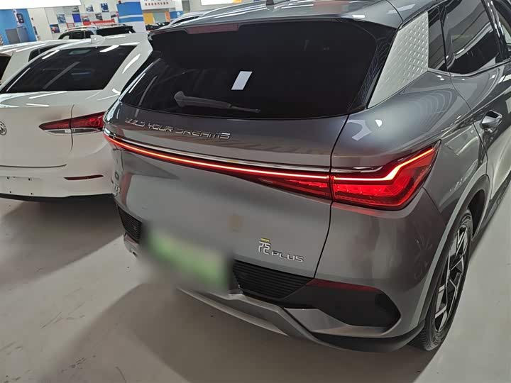 Фото 6 - BYD Yuan Plus