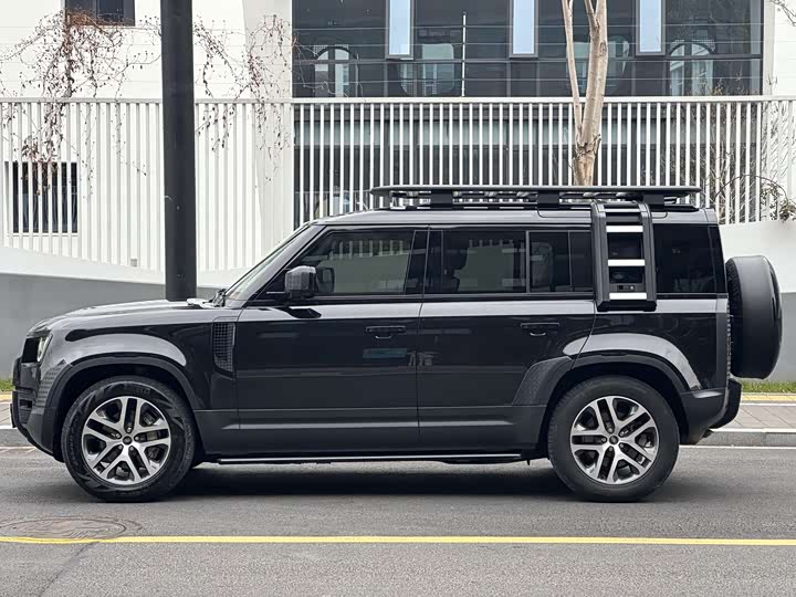 Фото 4 - Land Rover Defender