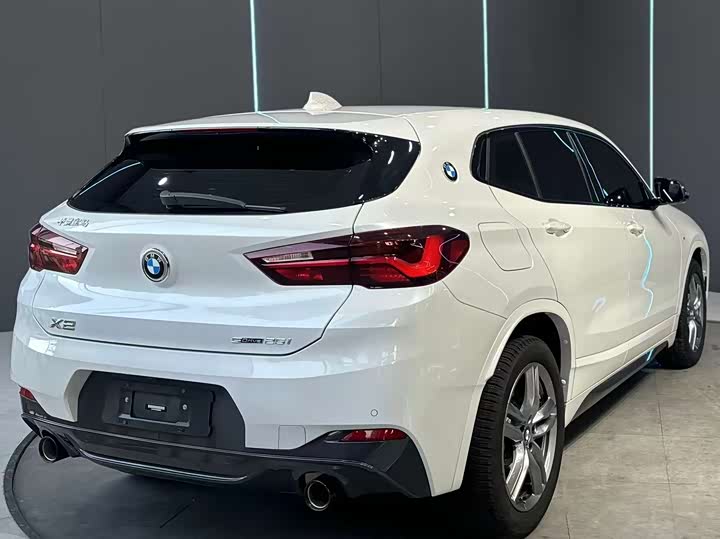 Фото 6 - BMW X2