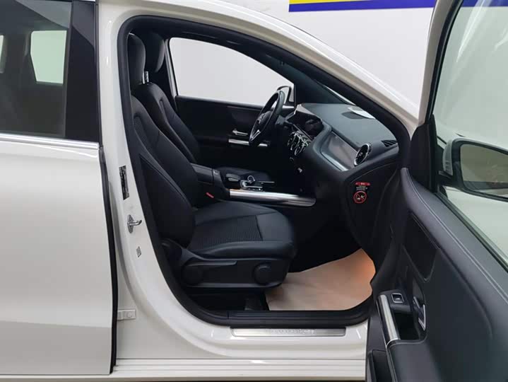 Фото 8 - Mercedes-Benz B-Class