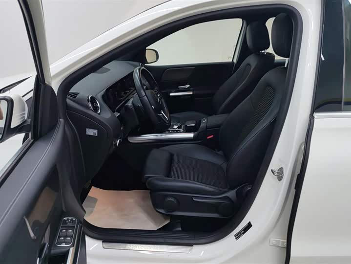 Фото 9 - Mercedes-Benz B-Class