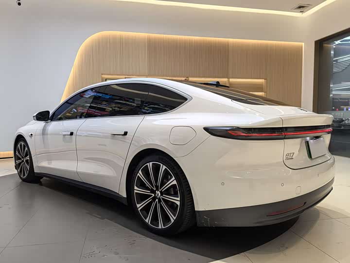 Фото 4 - Nio ET7