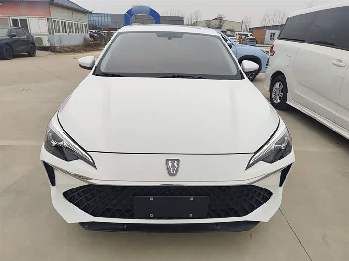 Фото 3 - Roewe i5