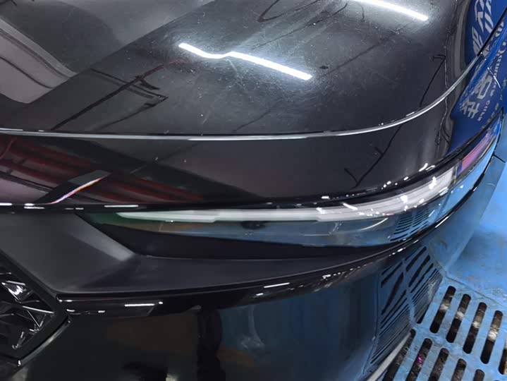 Фото 5 - Honda Accord