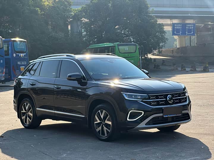 Фото 3 - Volkswagen Tayron