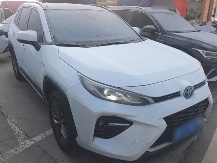 Фото 4 - Toyota Wildlander