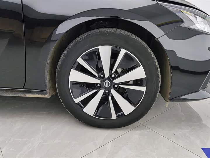 Фото 6 - Nissan Teana