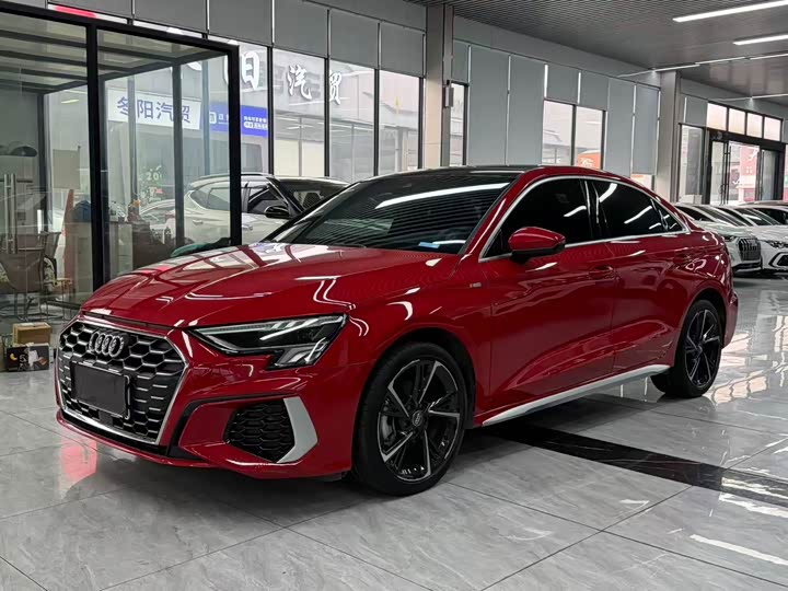 Фото 1 - Audi A3